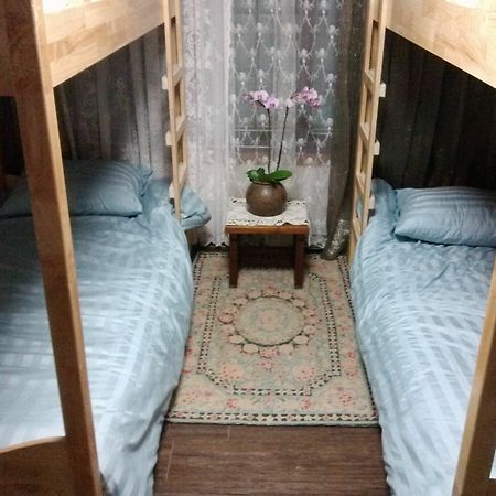 K Star Road Guesthouse - Hostel Seoul Exterior foto